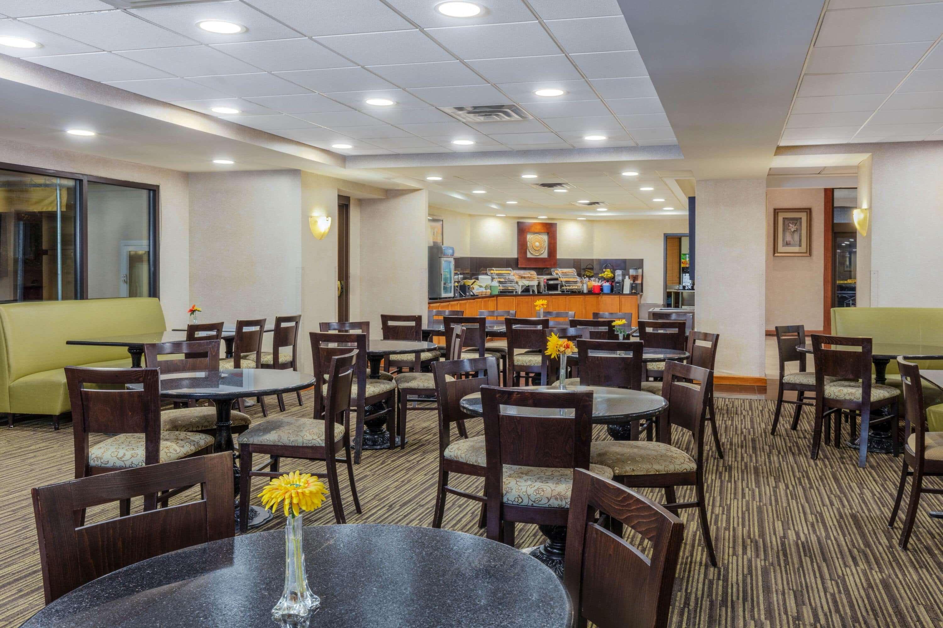 La Quinta By Wyndham Garden City Eksteriør billede
