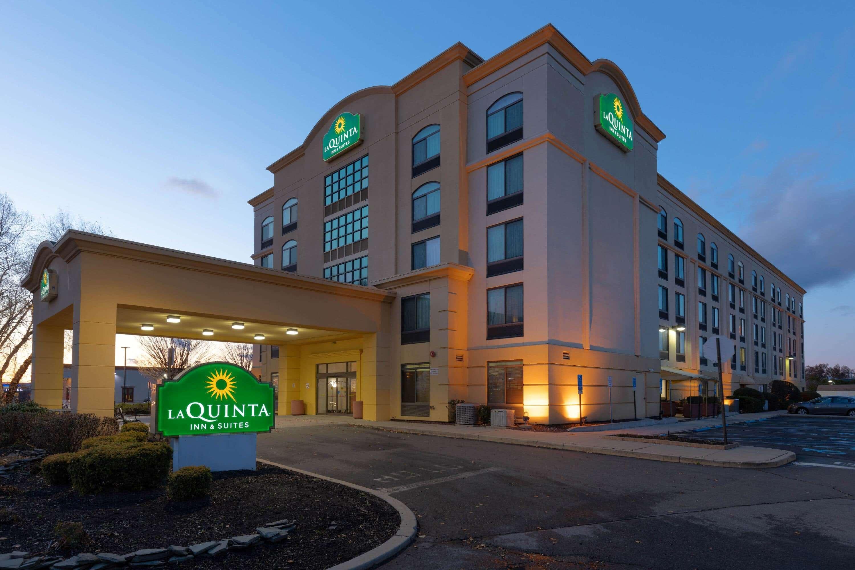 La Quinta By Wyndham Garden City Eksteriør billede