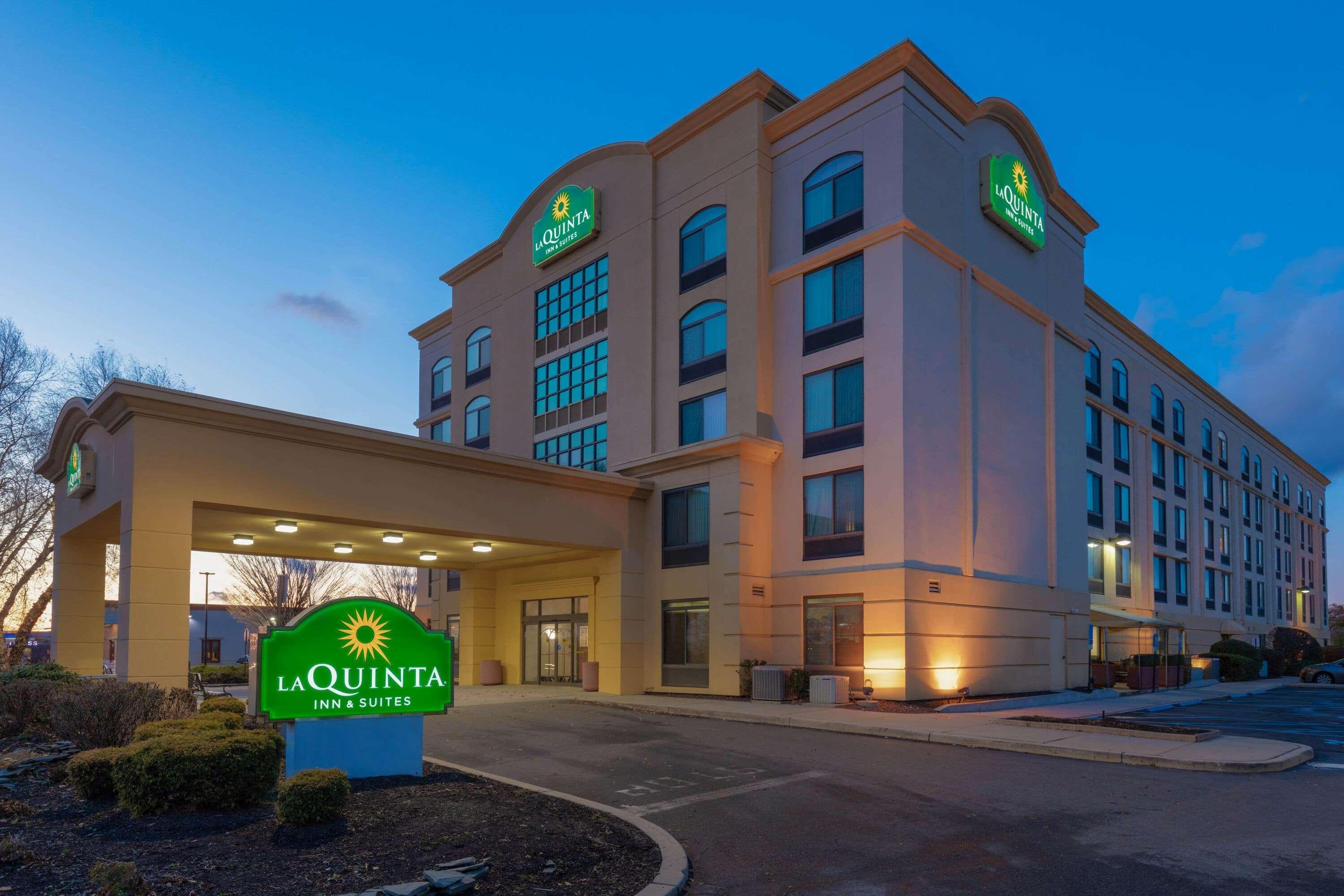 La Quinta By Wyndham Garden City Eksteriør billede