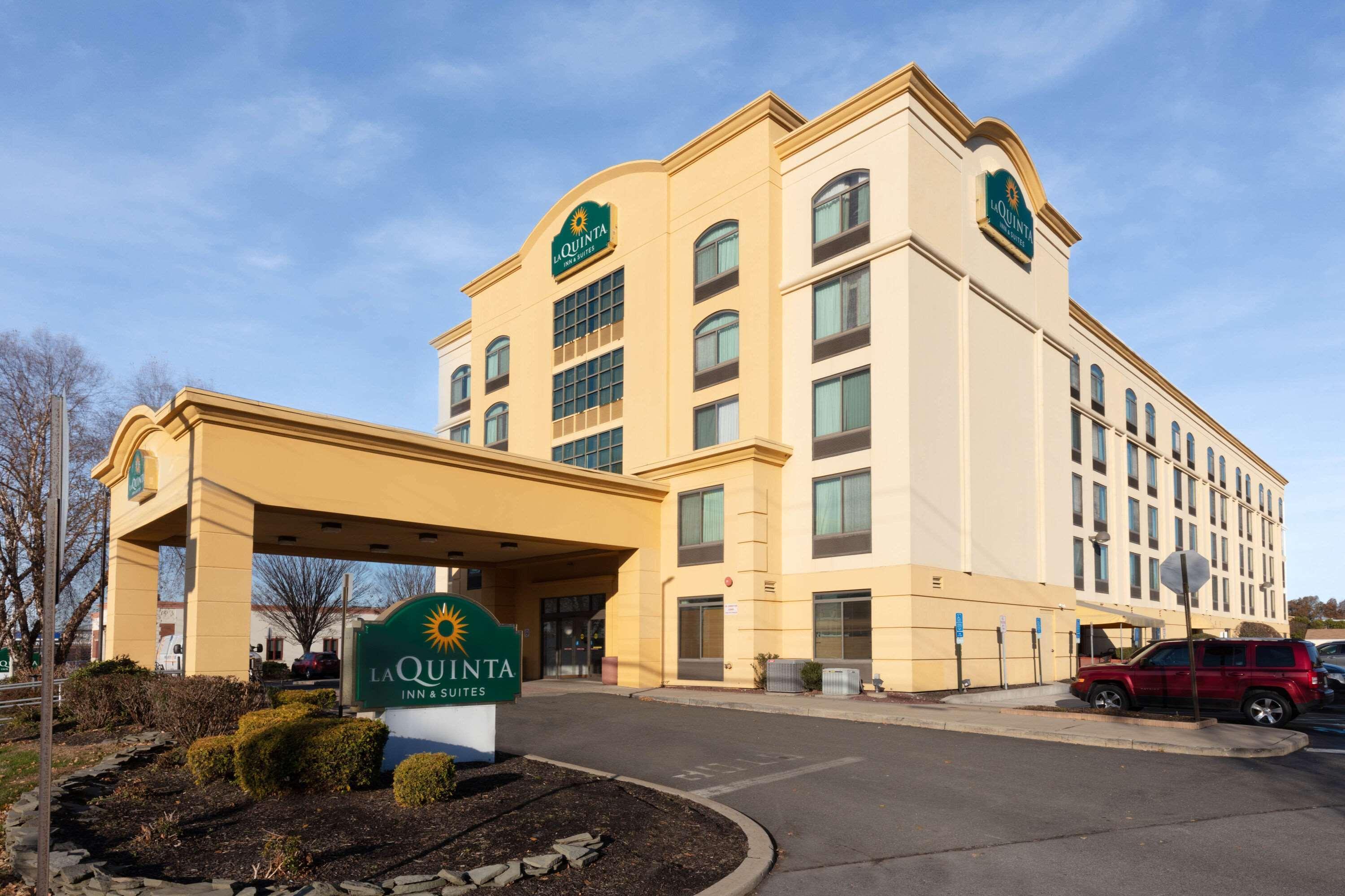 La Quinta By Wyndham Garden City Eksteriør billede